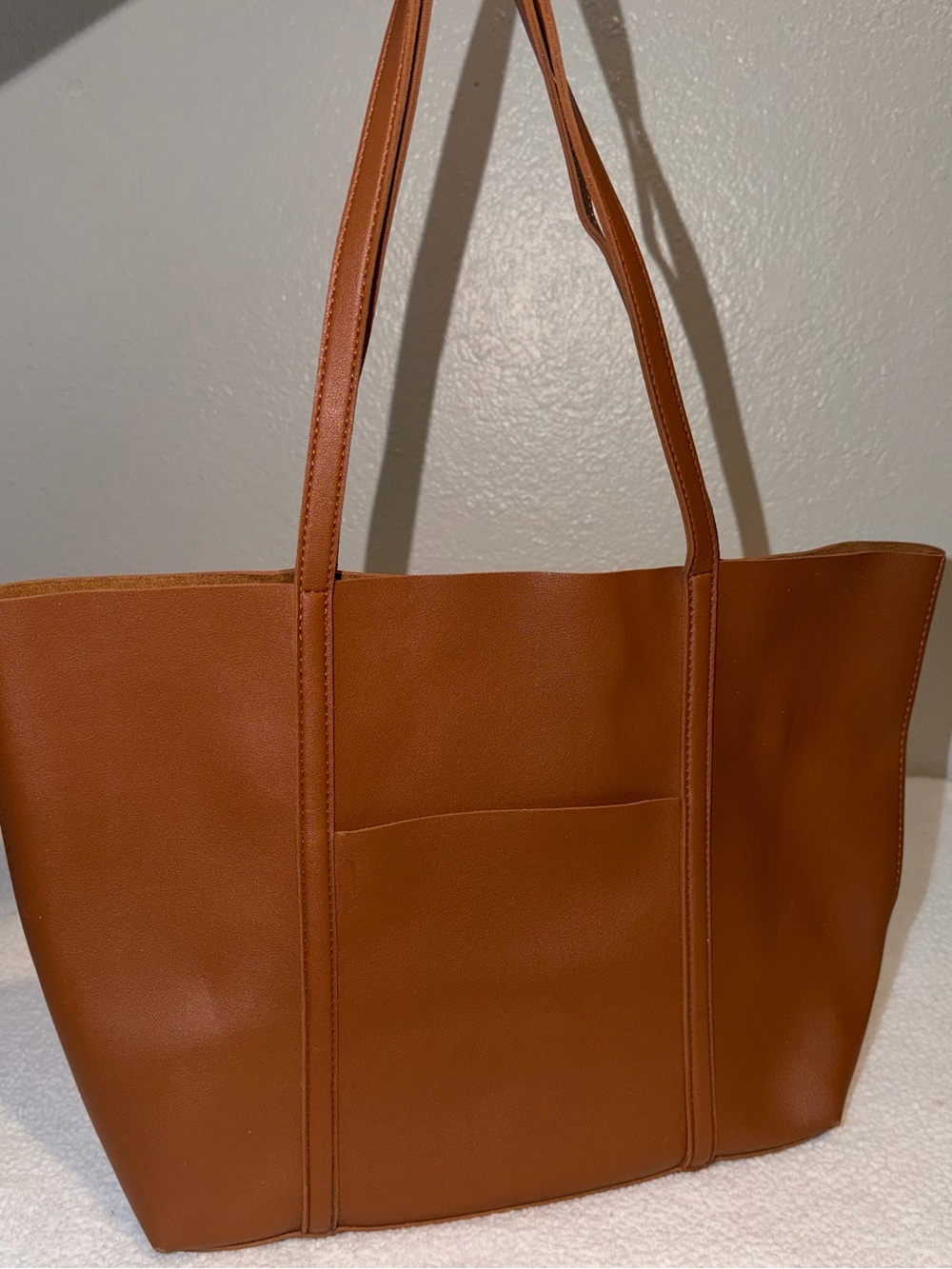 Urban Outfitters Women's Brown Tote Bag - Versatile Everyday Shoulder Bag